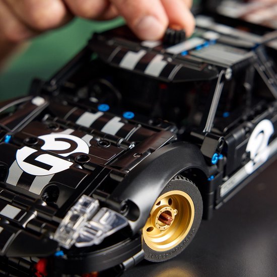 LEGO Technic 1966 Ford GT40 MKII Racewagen - Vintage Auto Bouwpakket voor Volwassenen - 42223