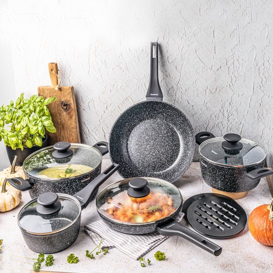 Klausberg 7657 - 12 delige pannenset - Kookpannen - 16-20-24-24-28 cm - zwart - met deksel