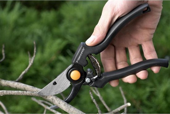 Fiskars Snoeischaar Pro P90 - 23 cm