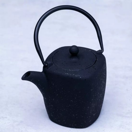 Gietijzeren theefilter 900 ml met filter Kinghoff KH-1818