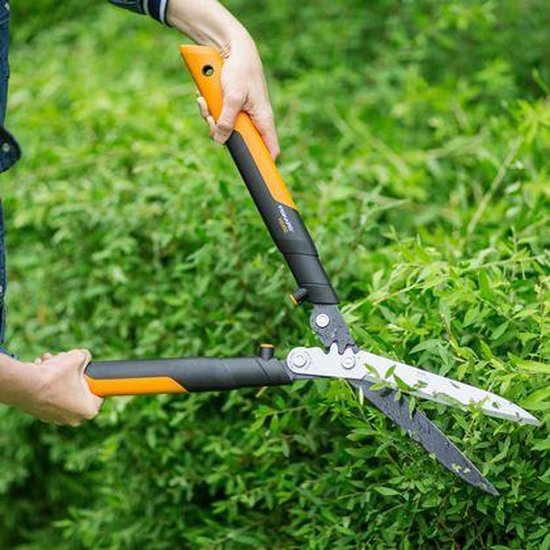 Fiskars 1023631 PowerGear X HSX92 Heggenschaar - 230mm