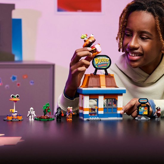 LEGO® Fortnite® Durrr Burger Restaurant - 77076