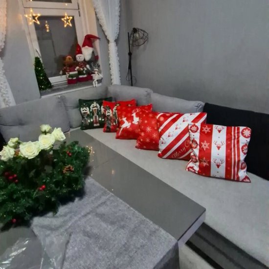 Ruhhy Kerst Kussenhoezen Set – 4 Stuks, Fluwelen Afwerking, 45x45 cm – Perfect voor Feestelijke Decoratie