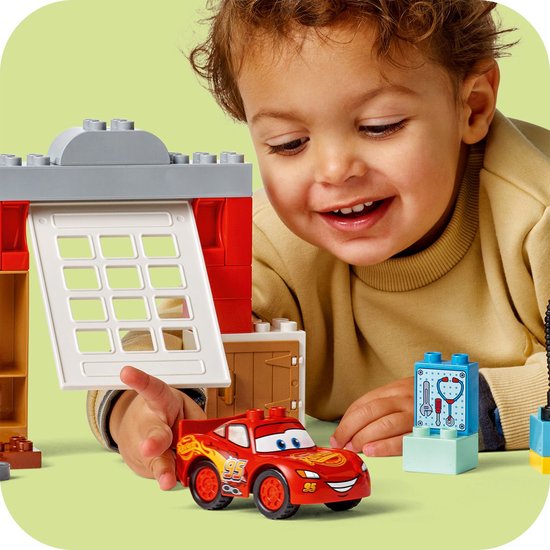 LEGO DUPLO Disney en Pixar Cars McQueens Bezoek aan Docs Garage - 10456
