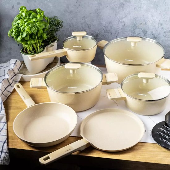 Klausberg 7833 - 12-delige Marmeren Pannenset in Beige - Compleet en Functioneel Kookgerei met Glazen Deksels