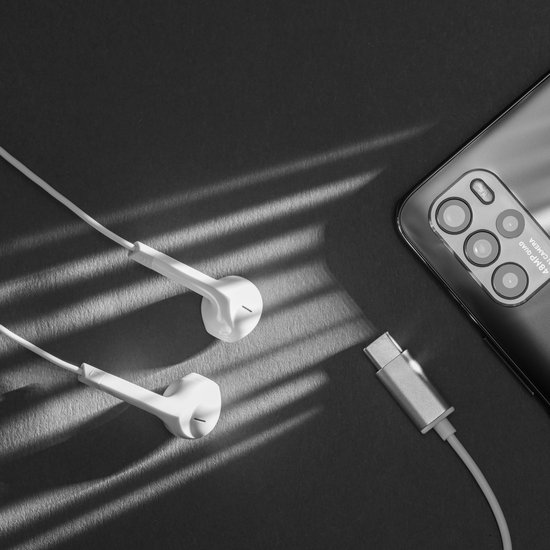 Krüger&Matz C2 - In-ear Koptelefoon - USB-C - 14,2 mm Drivers - Microfoon