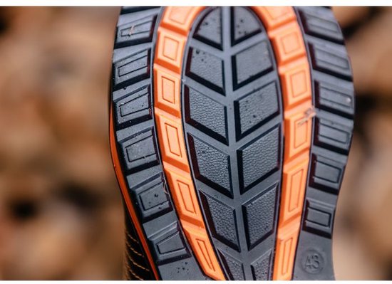 VEILIGHEIDSSCHOENEN SB, LEER, STALEN NEUS, MAAT 43