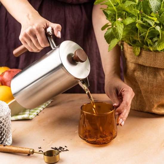 KINGHoff French Press 1 Liter – RVS 304 – Dubbelwandig – Houten Handgreep – Luxe Koffie & Thee Zetter – KH-1995