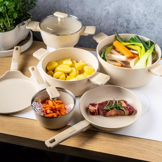 Klausberg 7833 - 12-delige Marmeren Pannenset in Beige - Compleet en Functioneel Kookgerei met Glazen Deksels