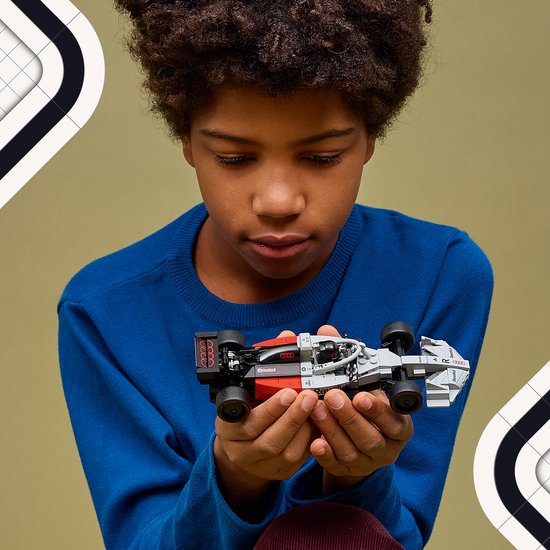 LEGO® Speed Champions Audi Revolut F1® Team R26 Racewagen - 77259