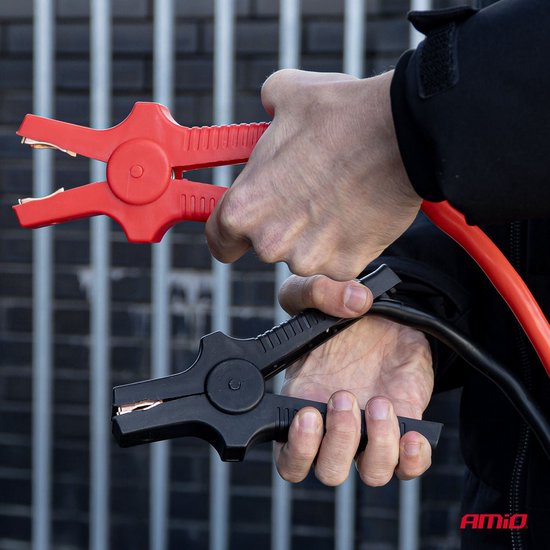 Booster Cables 220A 3m TÜV – Professionele Startkabels voor 12V Benzine Voertuigen