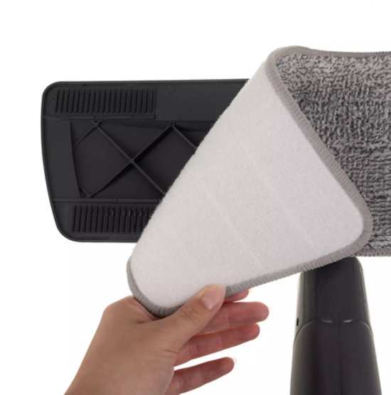 Ruhhy spray mop 600 ml – microvezel dweil met sproeier – 180° draaibaar, 2 doeken