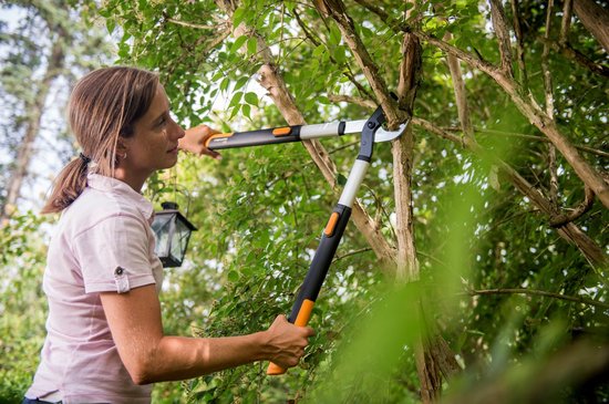Fiskars SmartFit Telescopische Takkenschaar L86 - 65/90 cm