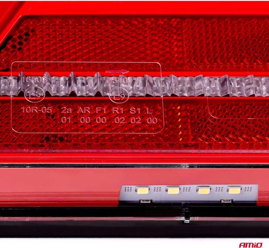 Combinatie LED-achterlicht AMiO RCL-04-R dynamisch, rechts