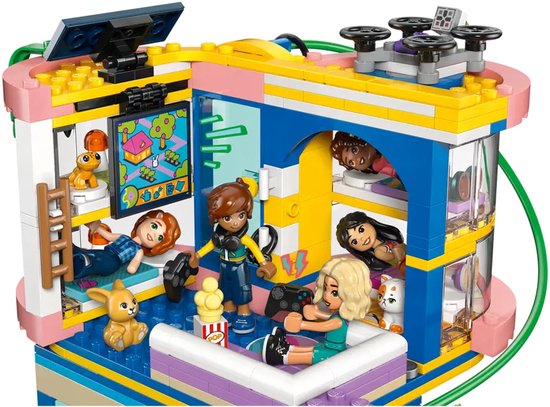 LEGO - Lego Friends 42689 - Heartlake City Clubhuis