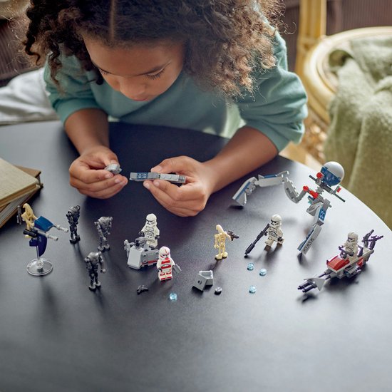 LEGO Star Wars Clone Trooper™ & Battle Droid™ Battle Pack - 75372