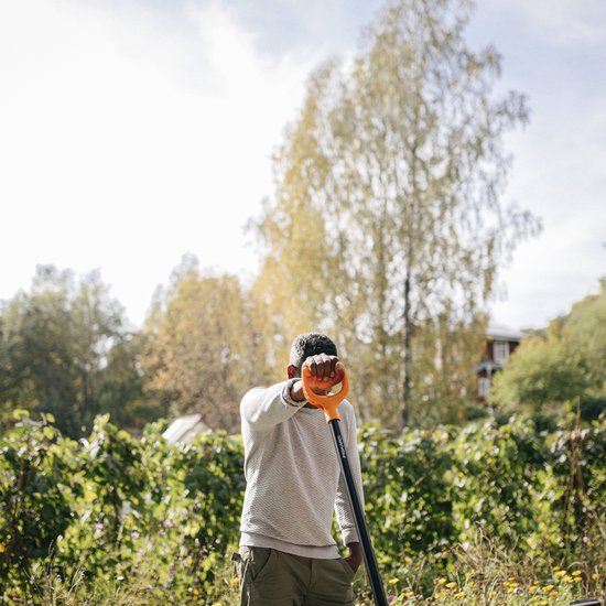 Fiskars Solid™ Mestvork - Compostvork - Tuinvork - 126 cm