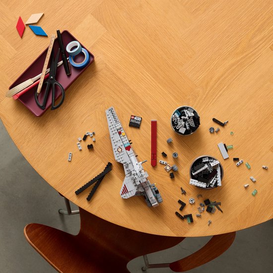 LEGO Star Wars Venator-Class Attack Cruiser - Bouwpakket voor Volwassenen en Decoratie - 75441