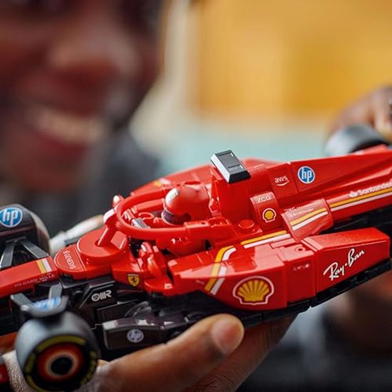 LEGO Speed Champions Ferrari SF-24 F1 Racewagen Set - 77242