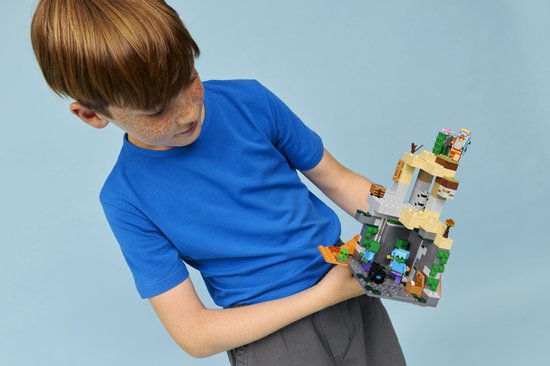 LEGO Minecraft Zombiekerker Speelgoed voor Kinderen en Gamers vanaf 8 Jaar - 21587