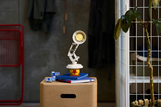 LEGO® Ideas Disney Pixar Luxo Jr. Displaymodel - 21357