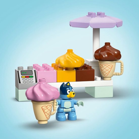 LEGO® DUPLO® Bluey Een IJsje Halen met Bluey - 10458