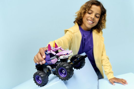 LEGO Technic - Monster Jam Sparkle Smash - PullBack