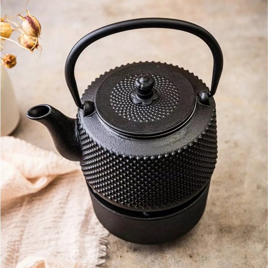 KINGHOFF - Gietijzeren Theeset met Theepot (0,8L), RVS Zeef en Warmhouder - Zwart