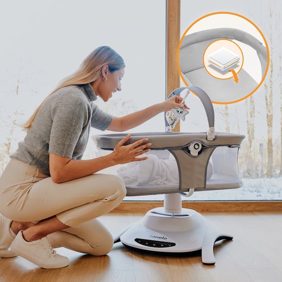 Lionelo Bella Set 2in1 – Wipstoel & Reiswieg – 360° Draaibare Zitting – Elektrische 6 Schommelstanden – 5 Snelheden – Rugleuning 3 Posities – Bewegingssensor – Nachtmodus – 12 Melodieën – Bamboe Kussen – Afstandsbediening – Wasbare Hoezen – Tot 9 kg