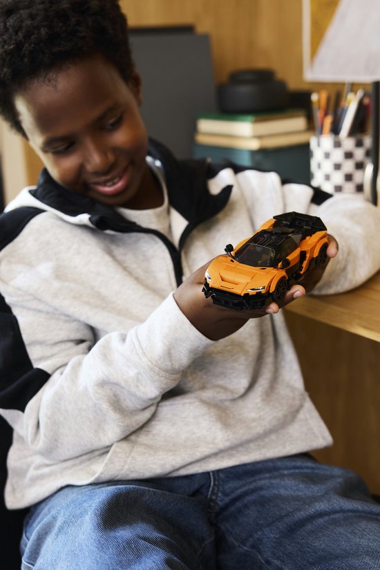 LEGO® Speed Champions McLaren W1 – De Echte Supercar met 1 Minifiguur - Raceauto - 77257