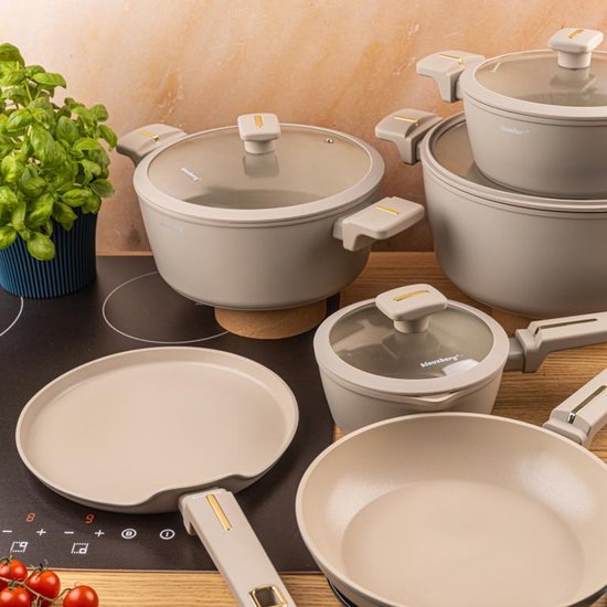 Klausberg KB-7967 Pannenset | 12-Delig | Anti-aanbaklaag | Geschikt voor Inductie | Beige