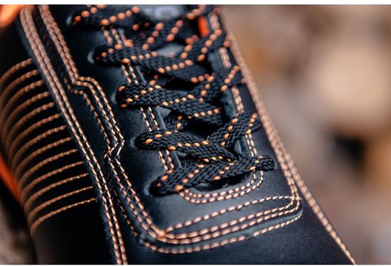 VEILIGHEIDSSCHOENEN SB, LEER, STALEN NEUS, MAAT 41