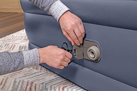 Bestway 6713I Tritech Luchtbed - 2-Persoons - 203 x 152 x 51 cm - Ingebouwde Elektrische Pomp & Kussen