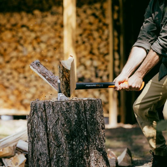 Fiskars X-serie X24 Kloofbijl - Handbijl - Bijl - Hakbijl voor Hout - M