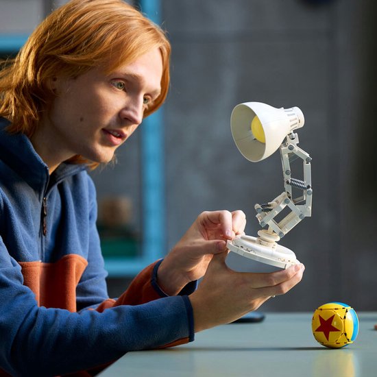 LEGO® Ideas Disney Pixar Luxo Jr. Displaymodel - 21357