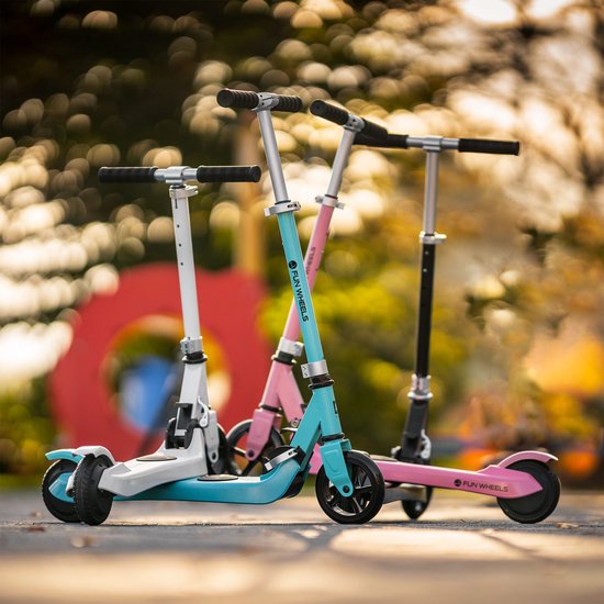 Rebel ZAB0031P - Elektrische ‘Fun Wheels’ step, kids, roze