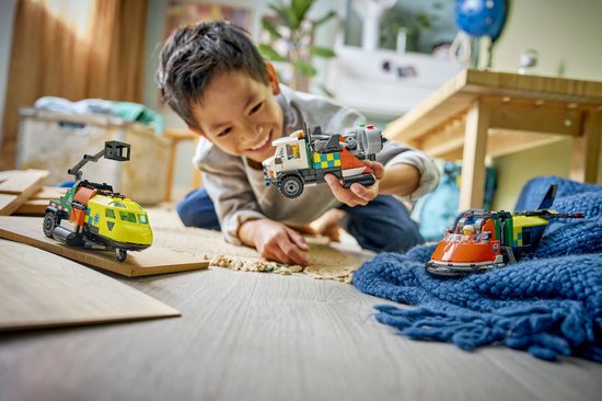 LEGO - City Great Vehicles - Vliegtuig, Servicewagen en Hovercraft Remix